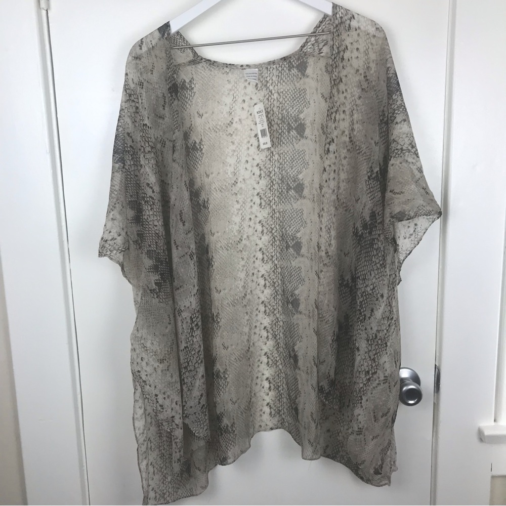 NWT Kohl’s Lightweight Faux Snakeprint Cardigan